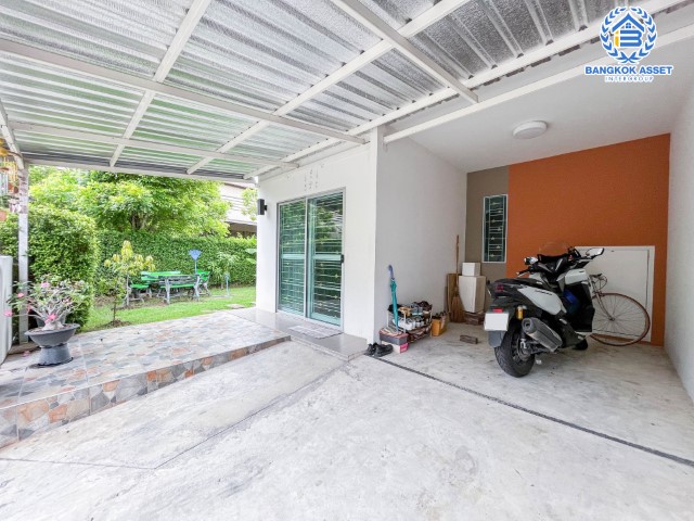 *****ทาวน์เฮ้าส์มือสองย่านปทุมธานี ม.บ้านพฤกษา แจ้งวัฒนะ-ราชพฤกษ์ #หลังมุม เนื้อที่กว้างขวางมากถึง 36.1 ตร.ว. ฟังก์ชัน 3 ห้องนอน 2 ห้องน้ำ 1 ที่จอดรถ แถมฟรี! 1 เครื่องปรับอากาศ, 1 เครื่องทำน้ำอุ่น บนทำเลดี เชื่อมต่อถ.ราชพฤกษ์, ถ.แจ้งวัฒนะ และทางด่วน ราคาคุ้มสุดในย่าน!